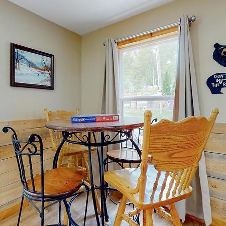 Bear Caves At Black Bear Cottages Sevierville Esterno foto