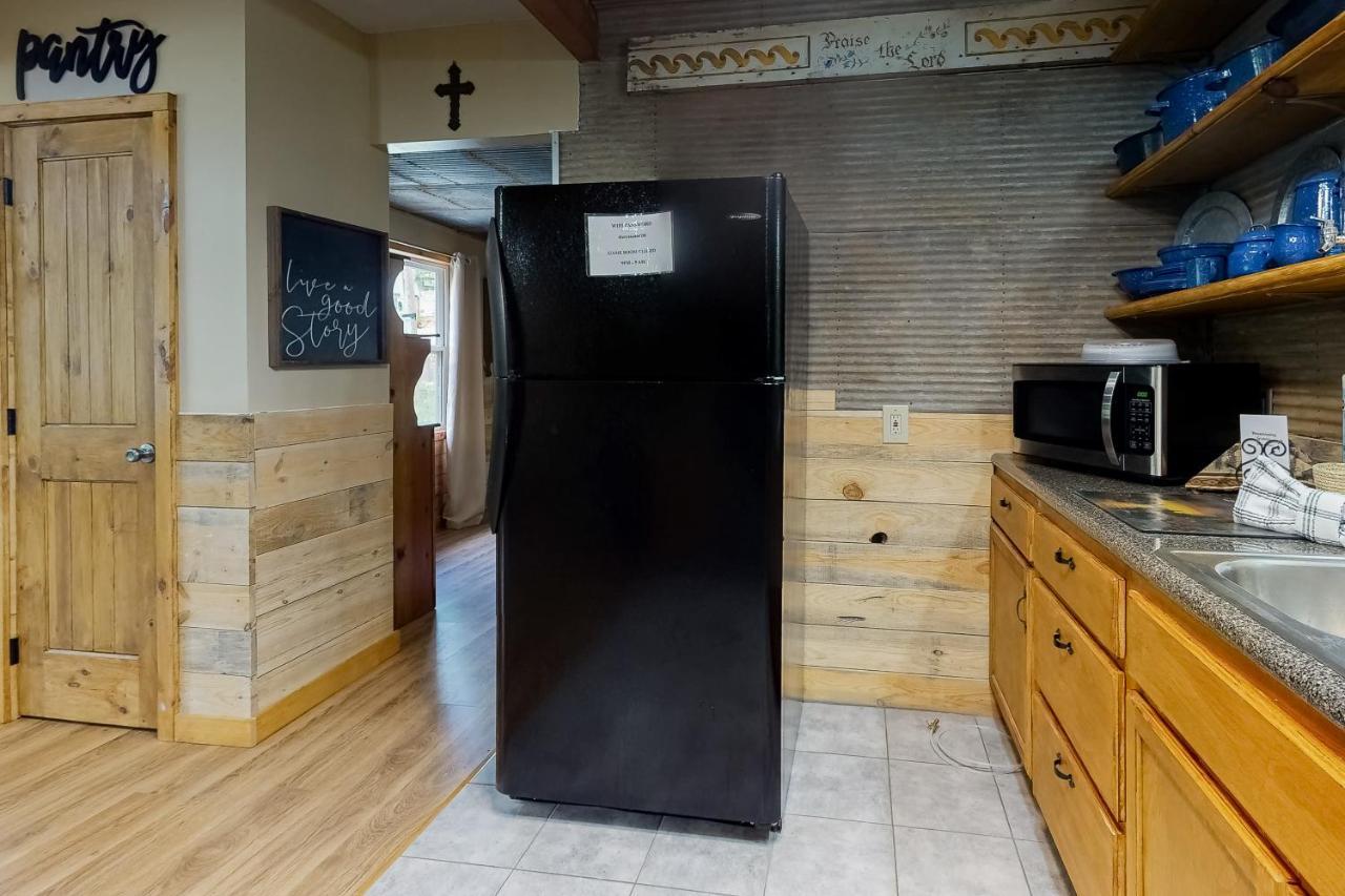 Bear Caves At Black Bear Cottages Sevierville Esterno foto